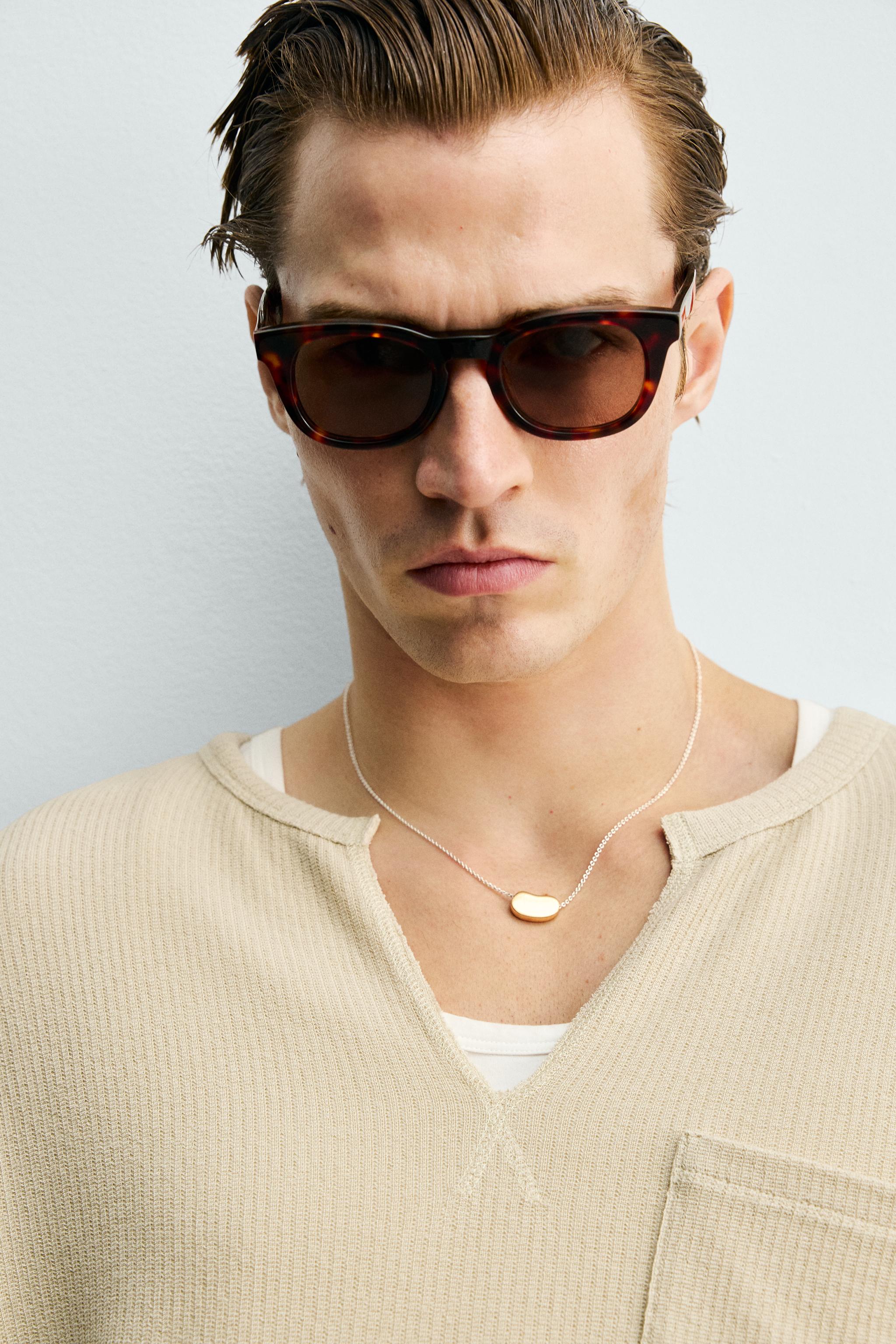 TEXTURED POLO T-SHIRT